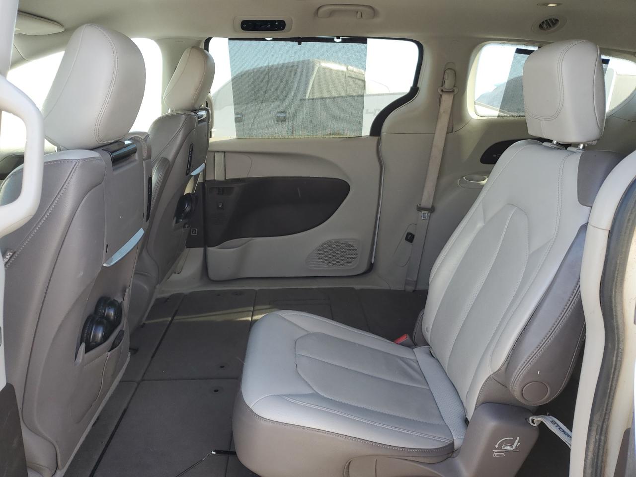 2017 Chrysler Pacifica Touring L Plus VIN: 2C4RC1EG9HR520161 Lot: 91841645