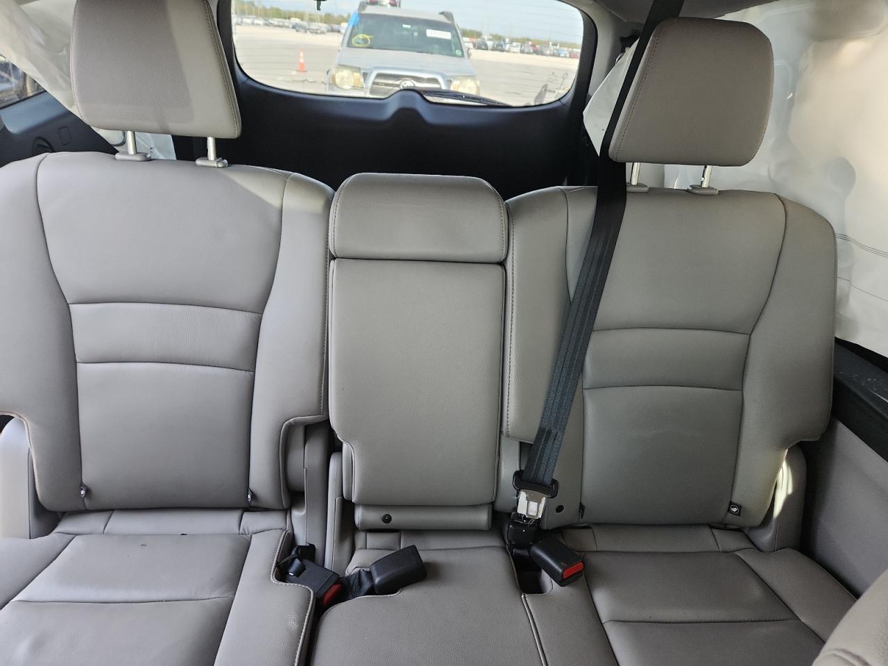 2016 Honda Pilot Touring VIN: 5FNYF6H9XGB082029 Lot: 93377035