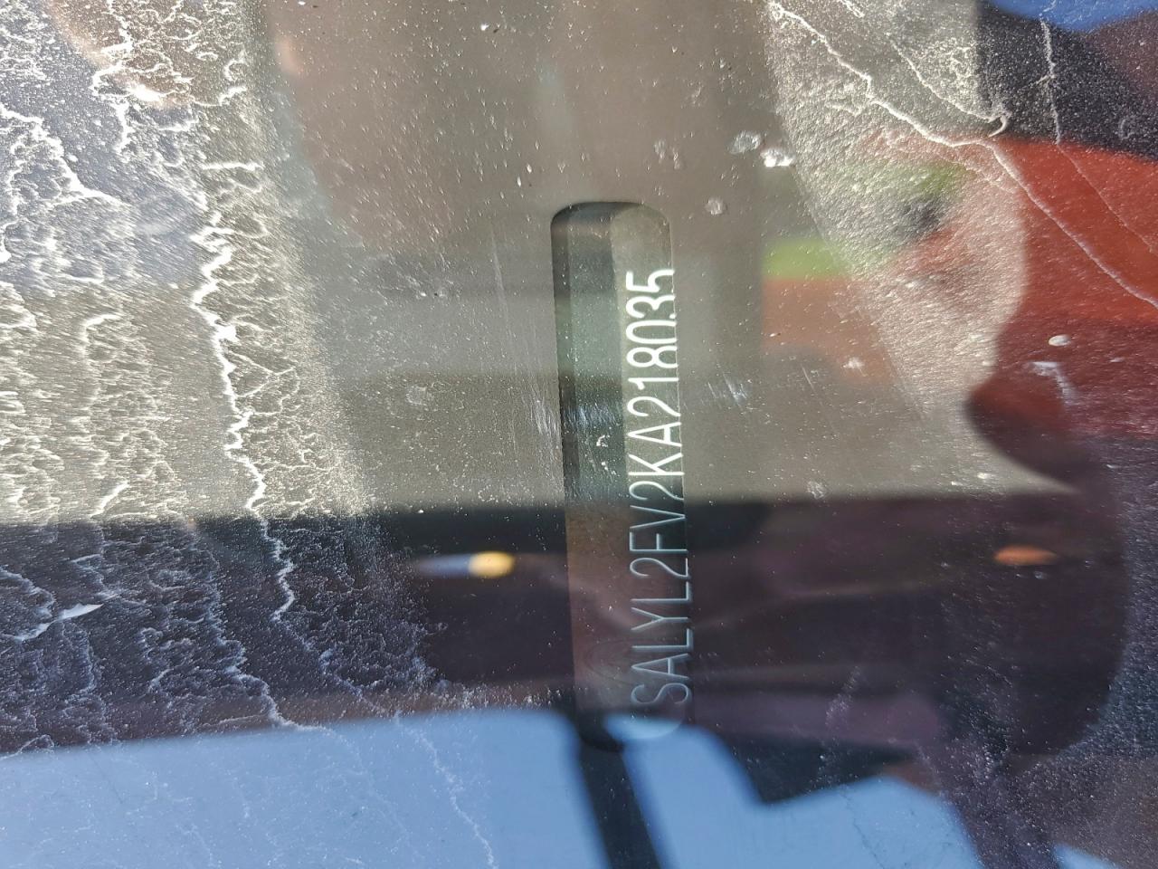 2019 Land Rover Range Rover Velar R-Dynamic Se VIN: SALYL2FV2KA218035 Lot: 91888945