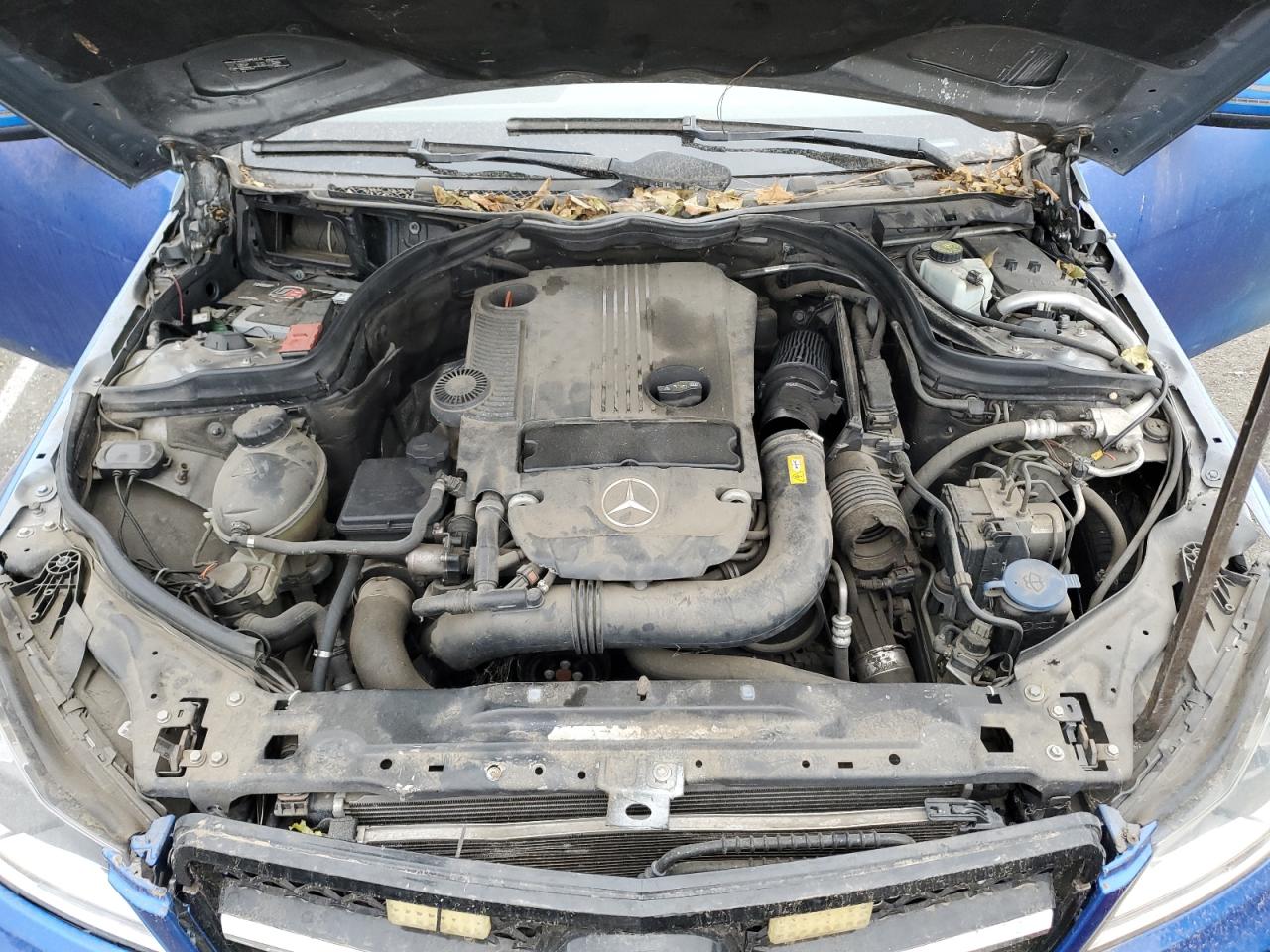 2013 Mercedes-Benz C 250 VIN: WDDGJ4HBXDG000504 Lot: 92944985