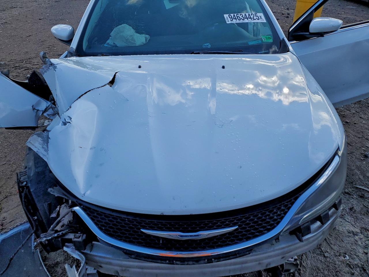 2015 Chrysler 200 Limited VIN: 1C3CCCAB0FN743909 Lot: 94634425