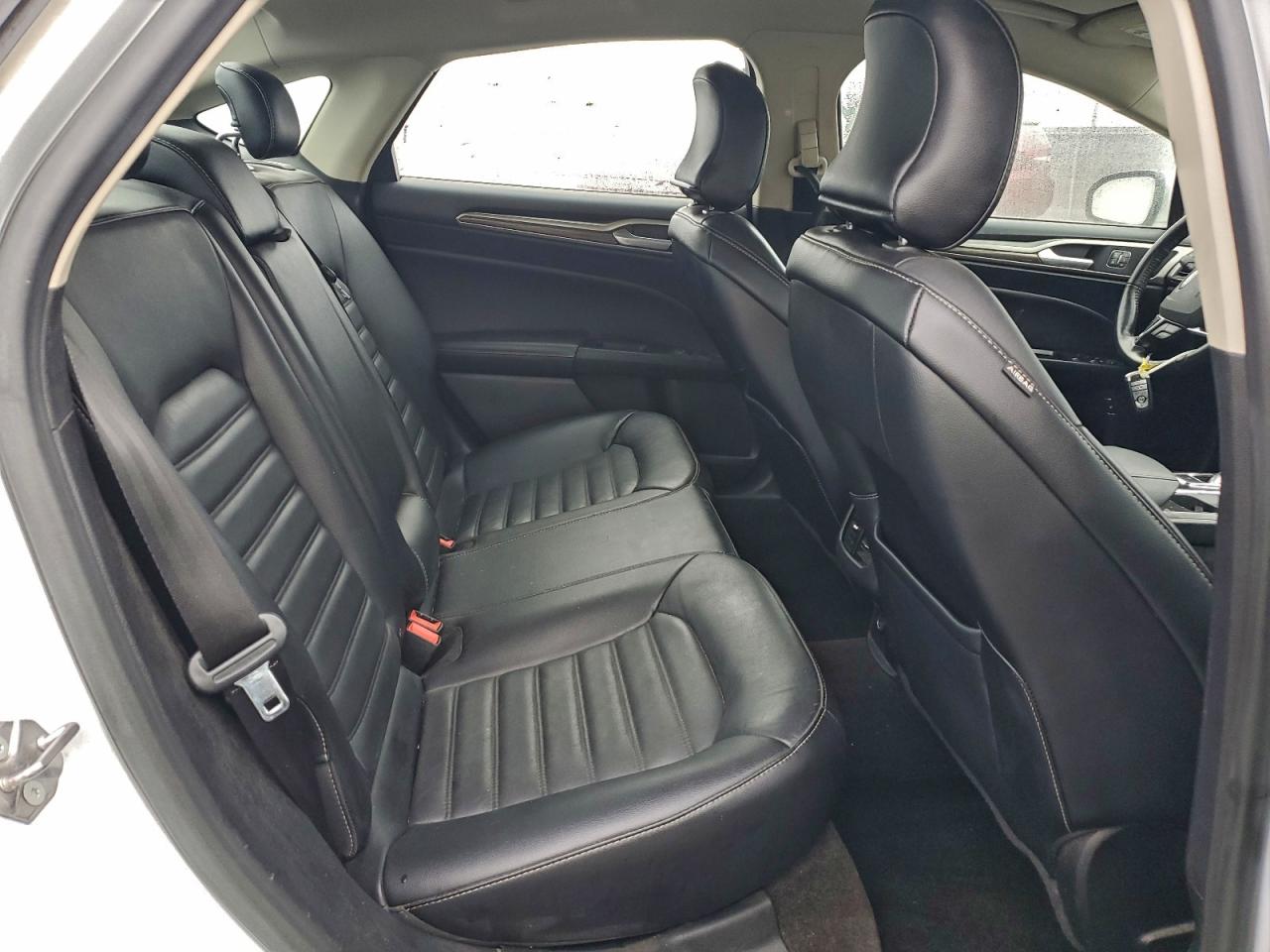 2017 Ford Fusion Se Hybrid VIN: 3FA6P0LU3HR370607 Lot: 93346075