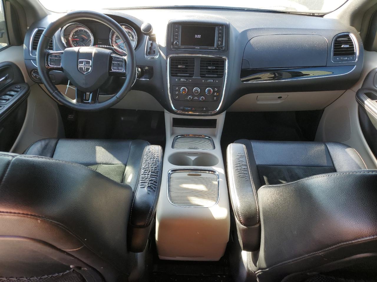 2018 Dodge Grand Caravan Sxt VIN: 2C4RDGCG9JR249885 Lot: 93340235