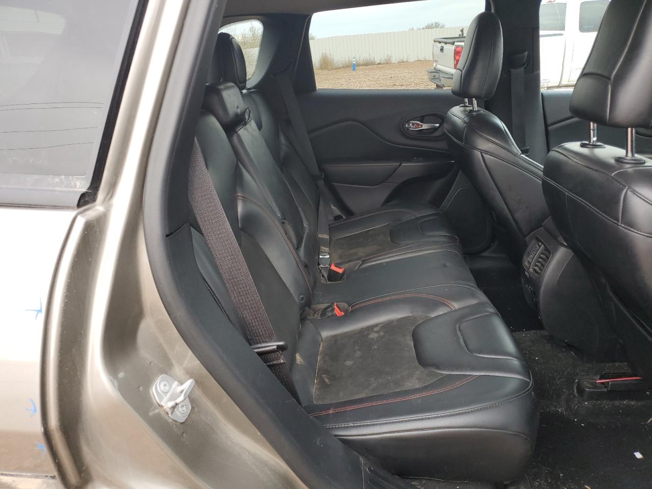 2019 Jeep Cherokee Trailhawk VIN: 1C4PJMBX3KD458575 Lot: 91715925