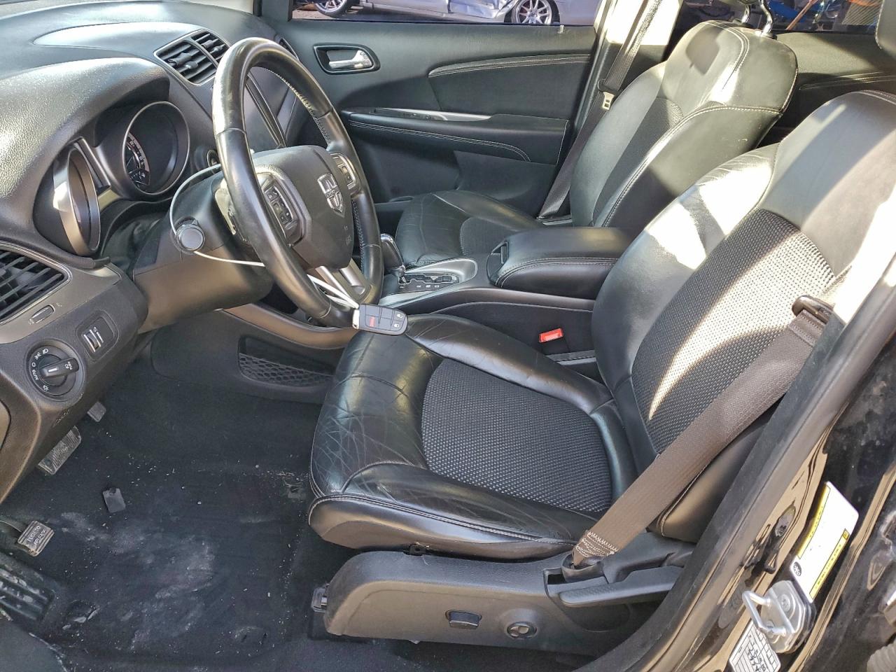 2018 Dodge Journey Crossroad VIN: 3C4PDDGG5JT430298 Lot: 93715975