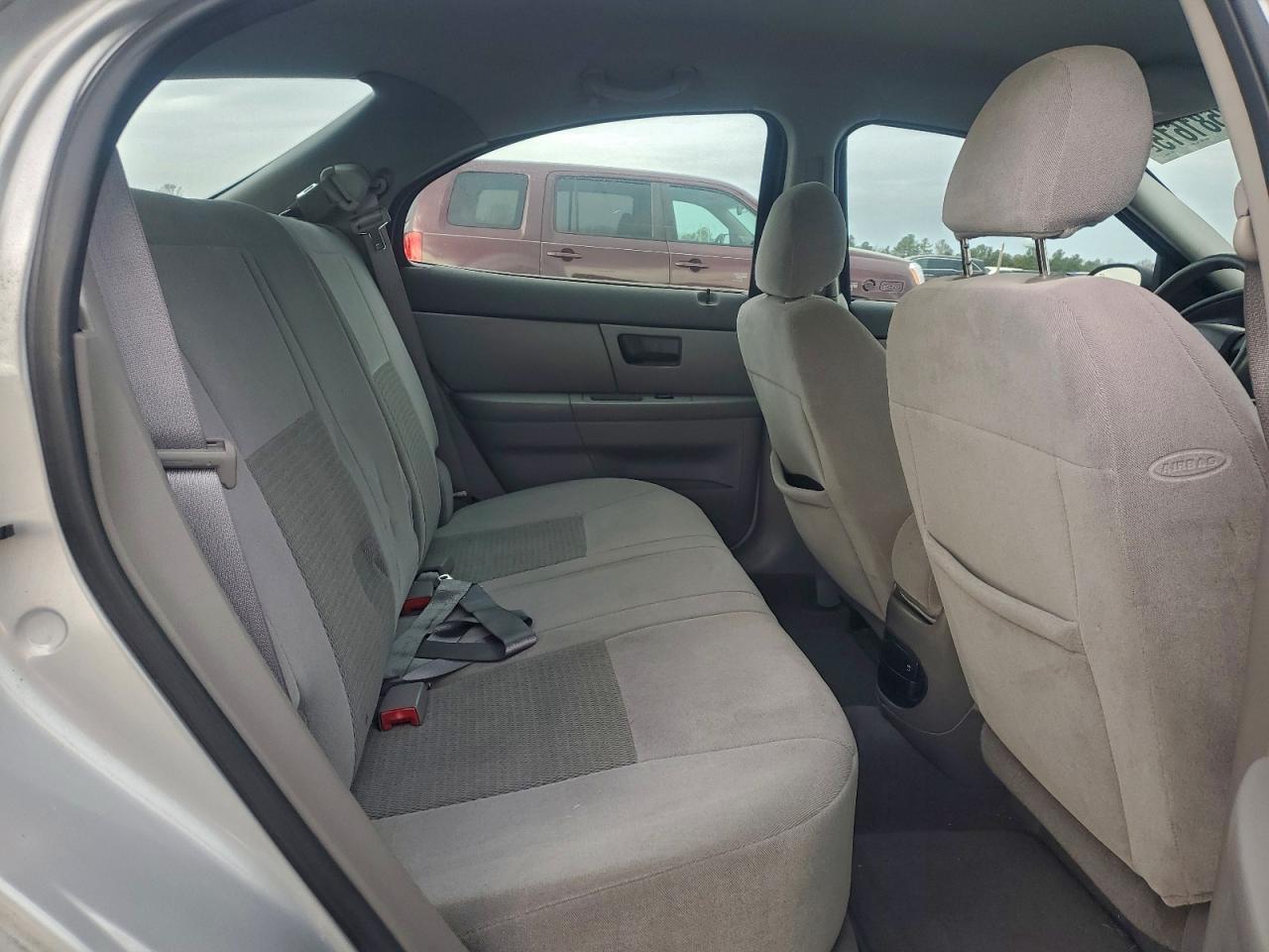 2004 Ford Taurus Se VIN: 1FAHP58234A189945 Lot: 93581615