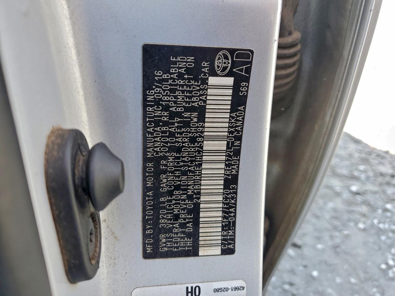 2017 Toyota Corolla L VIN: 2T1BURHE1HC758299 Lot: 94139625