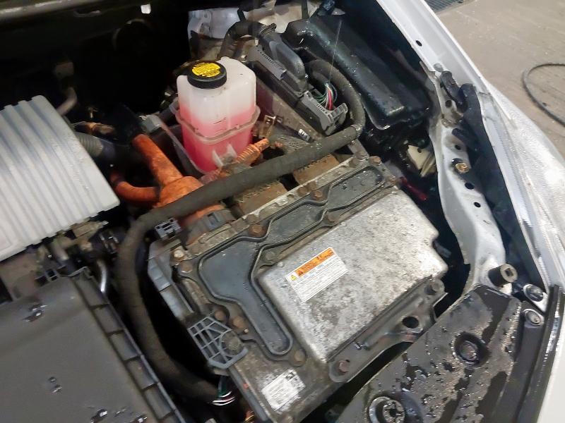 2011 TOYOTA PRIUS 1.8 VVTI 10TH ANNIVERSARY 5DR CVT AUTO