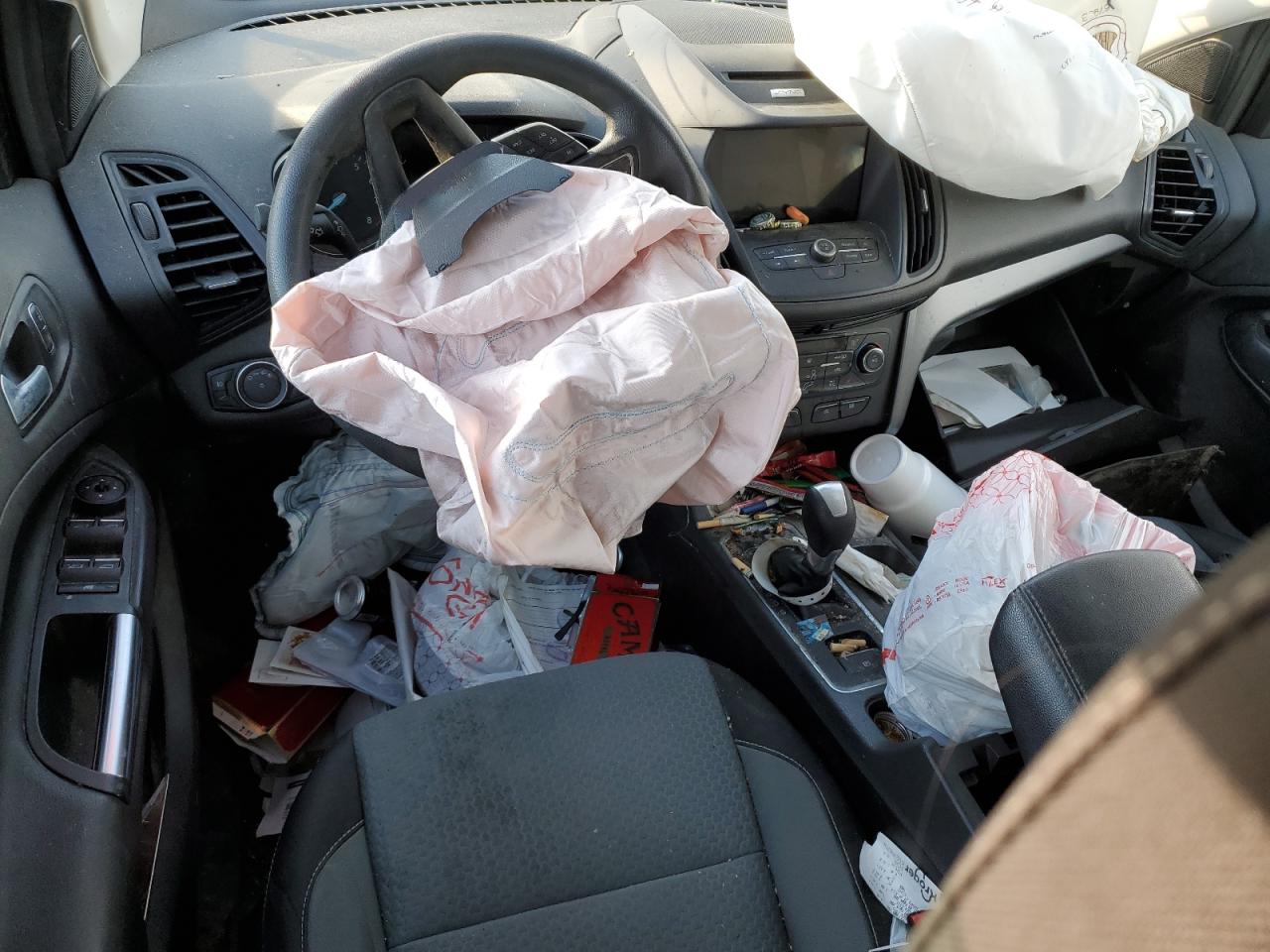 2017 Ford Escape Se VIN: 1FMCU0GD6HUC47288 Lot: 92498175