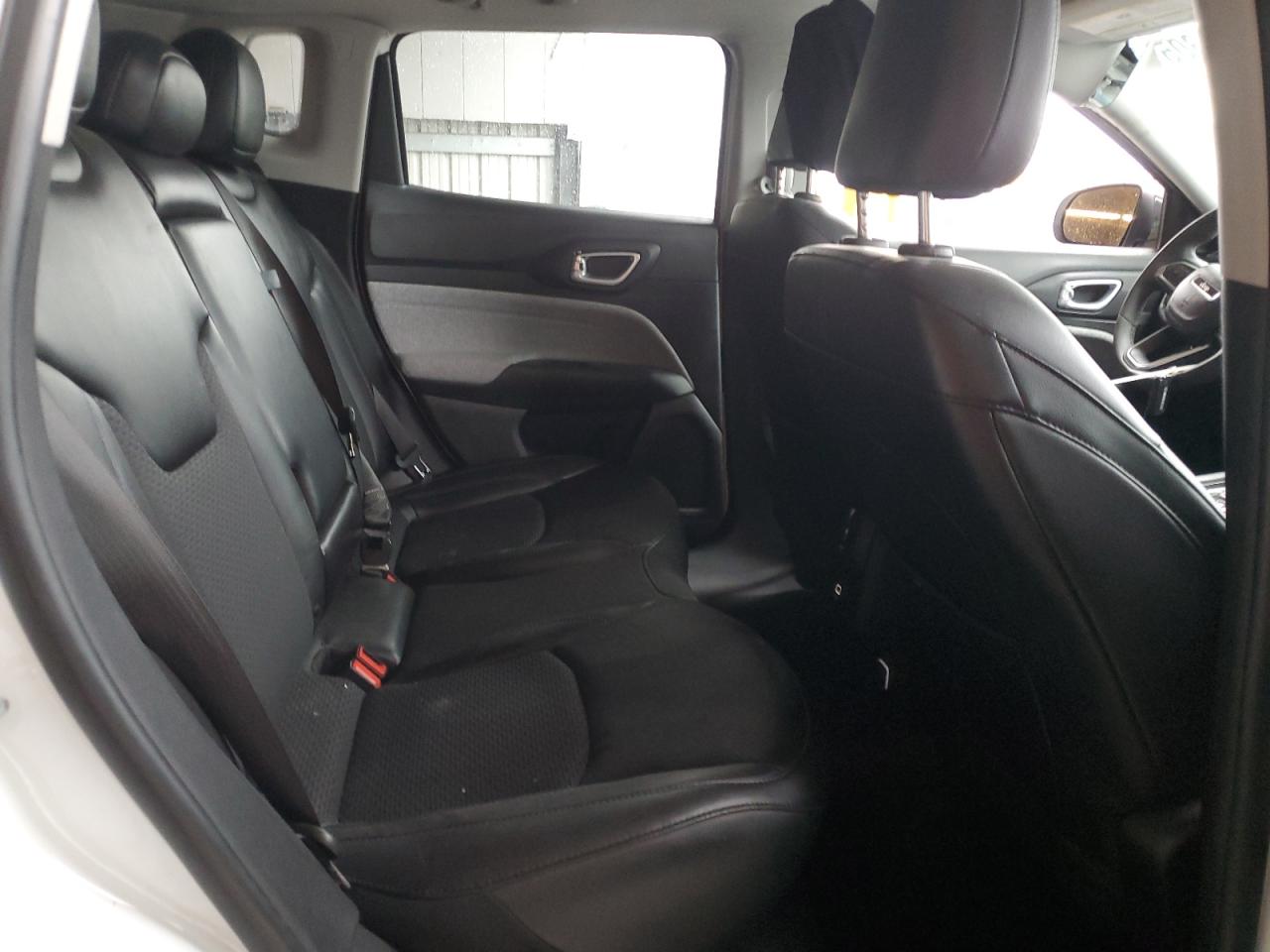 2022 Jeep Compass Latitude VIN: 3C4NJCBB1NT119463 Lot: 92921305