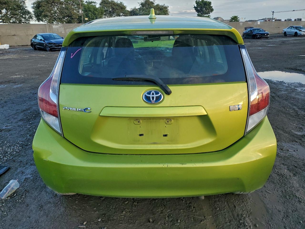 2015 Toyota Prius C VIN: JTDKDTB38F1113770 Lot: 92757565