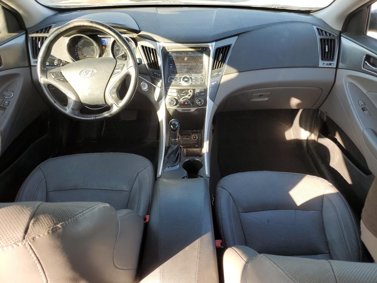 2015 Hyundai Sonata Hybrid VIN: KMHEC4A47FA124710 Lot: 91691505