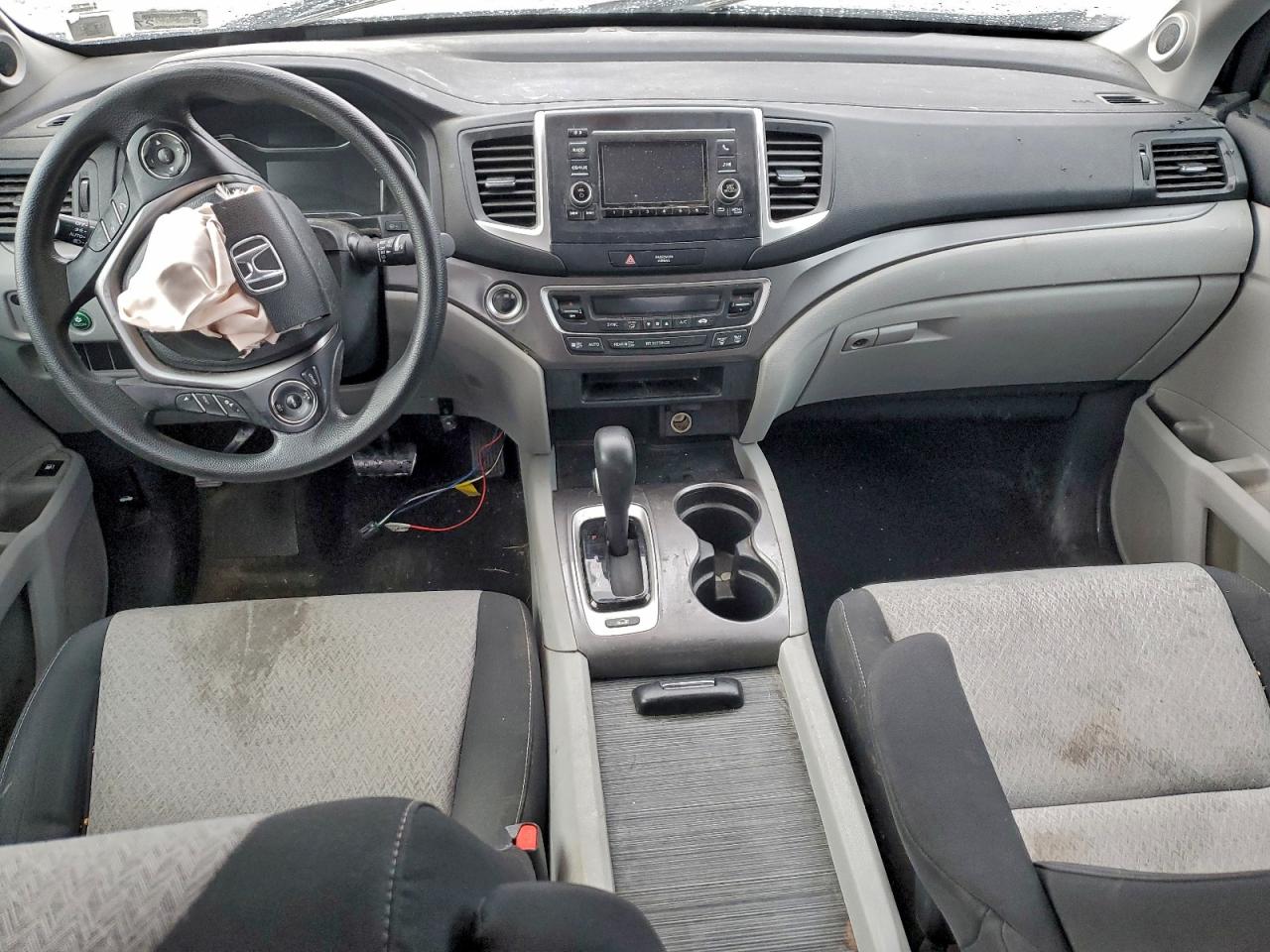 2017 Honda Ridgeline Rts VIN: 5FPYK3F48HB038136 Lot: 94199975