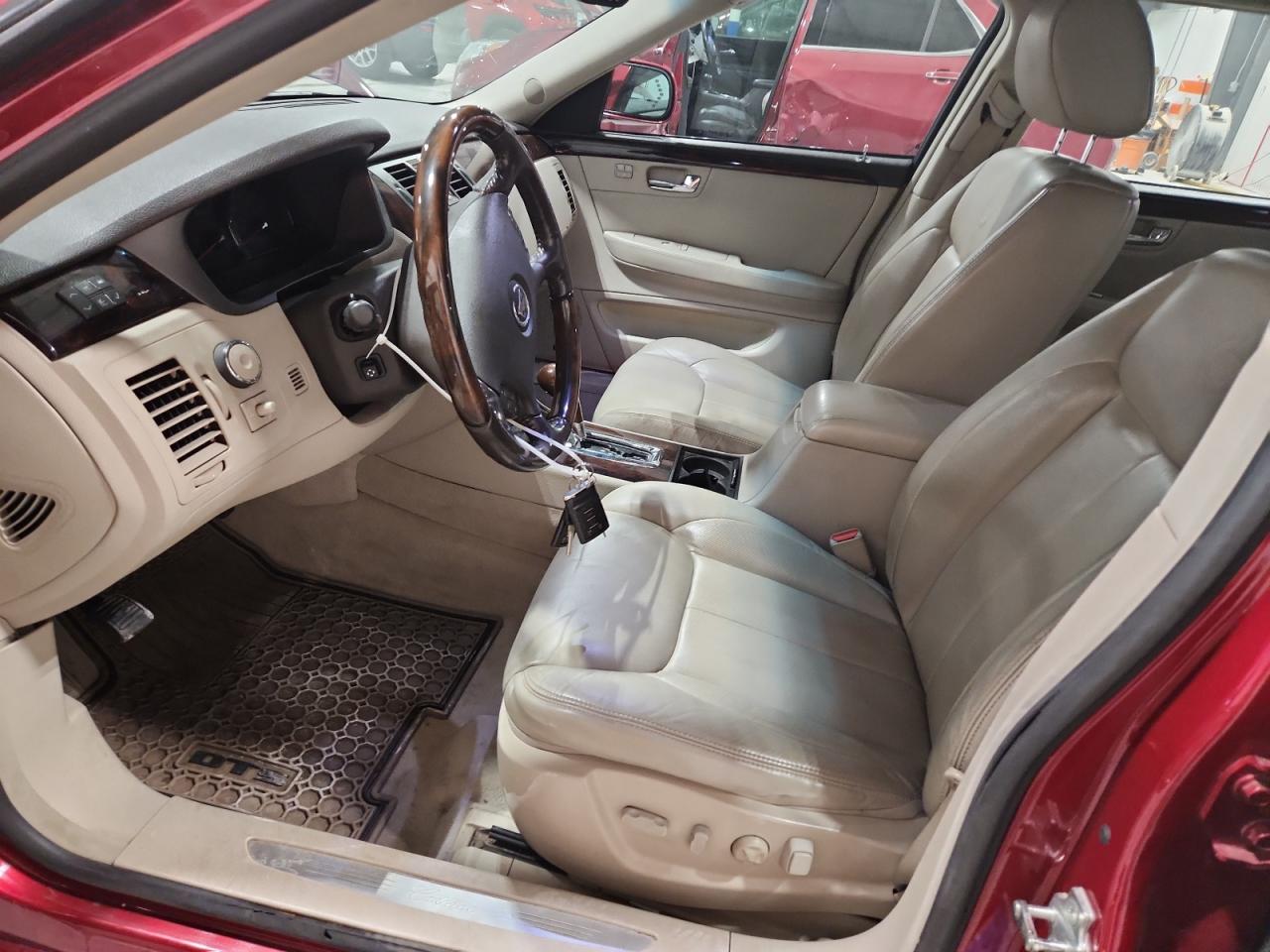 2008 Cadillac Dts VIN: 1G6KD57Y38U116693 Lot: 92383945