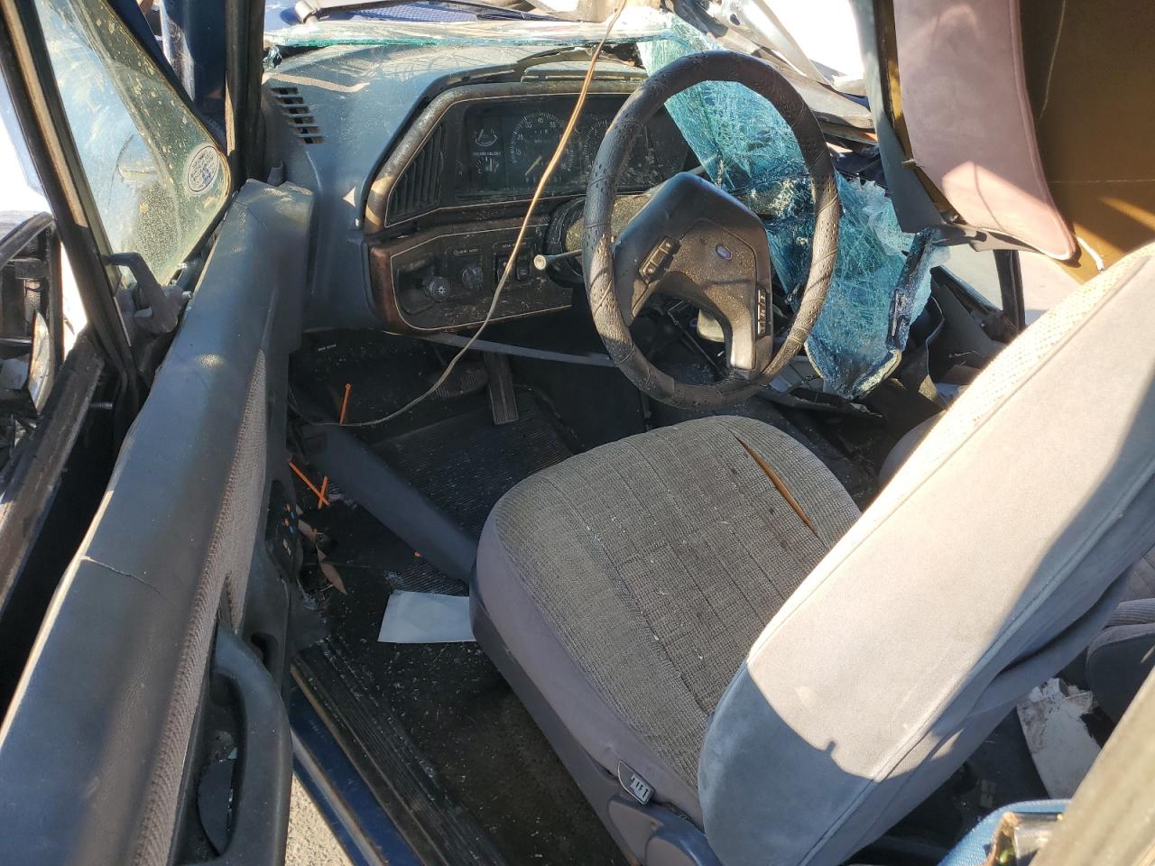 1989 Ford Bronco U100 VIN: 1FMEU15N3KLA75132 Lot: 93007675