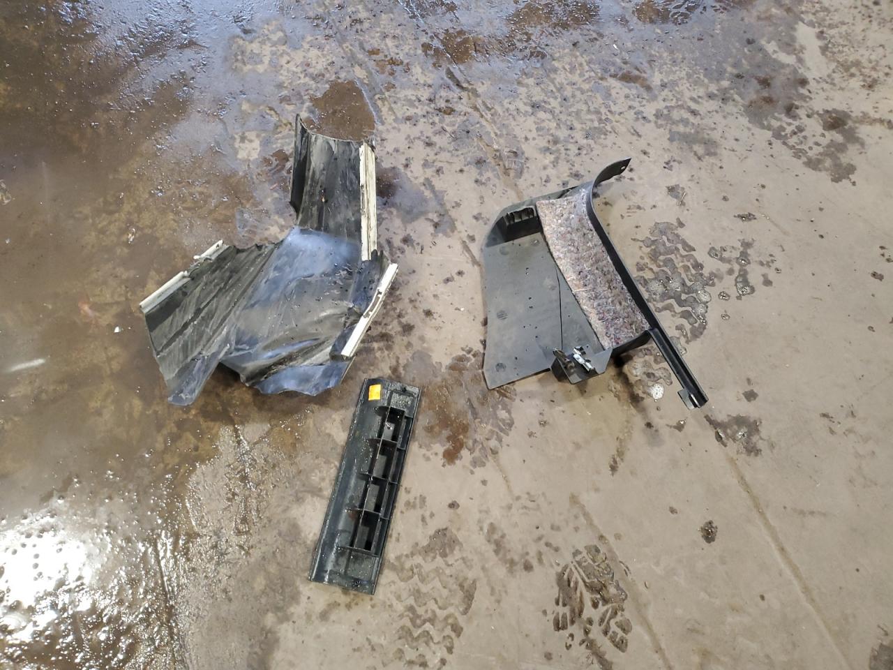 1999 Chevrolet Blazer VIN: 1GNDT13W6X2140767 Lot: 93349665