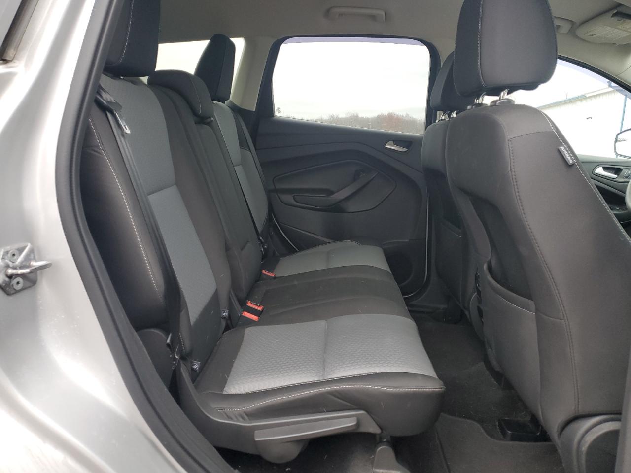 2017 Ford Escape Se VIN: 1FMCU0GD7HUB14703 Lot: 92212395