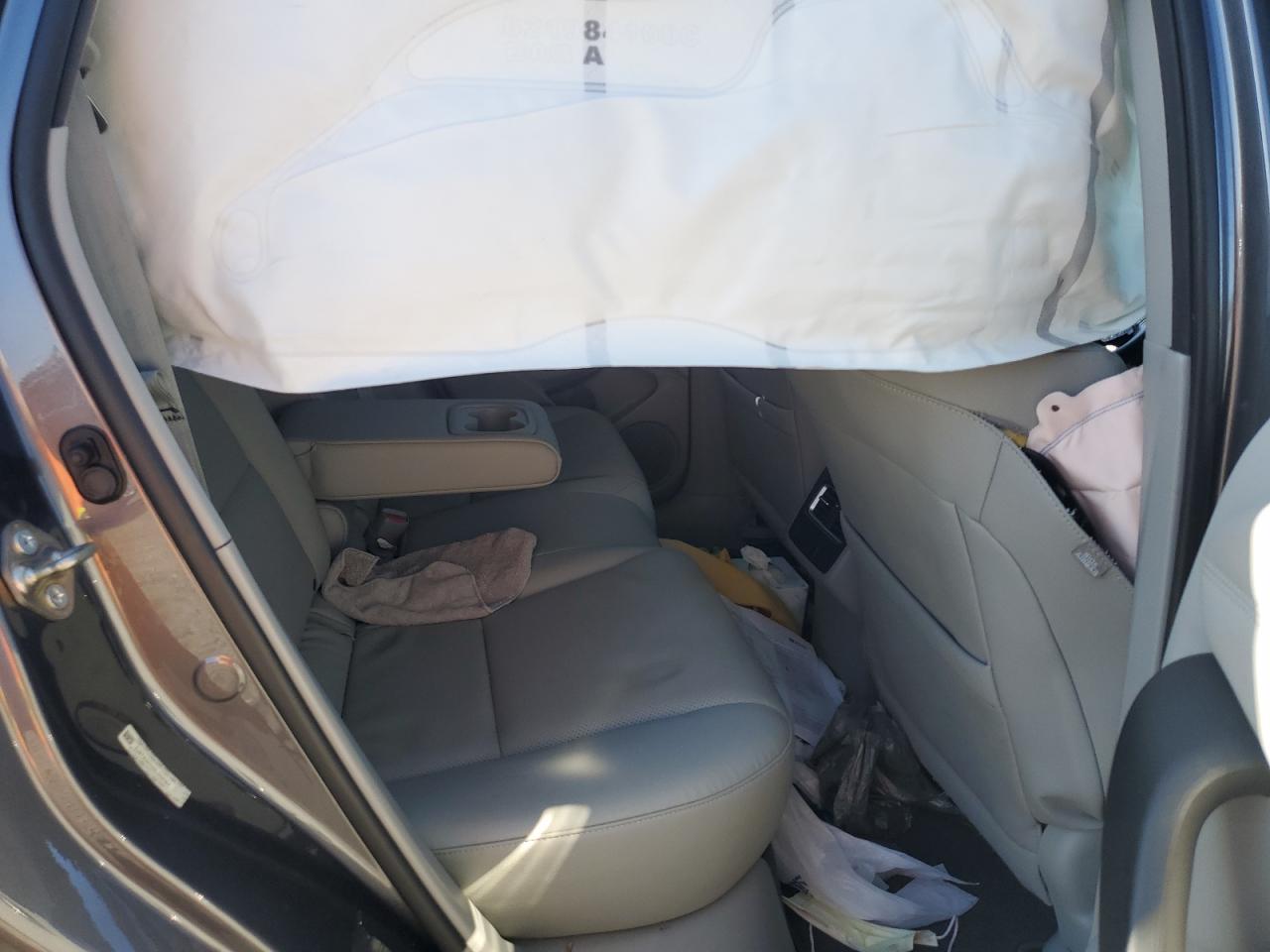 2017 Acura Rdx Advance VIN: 5J8TB3H74HL002162 Lot: 92374325