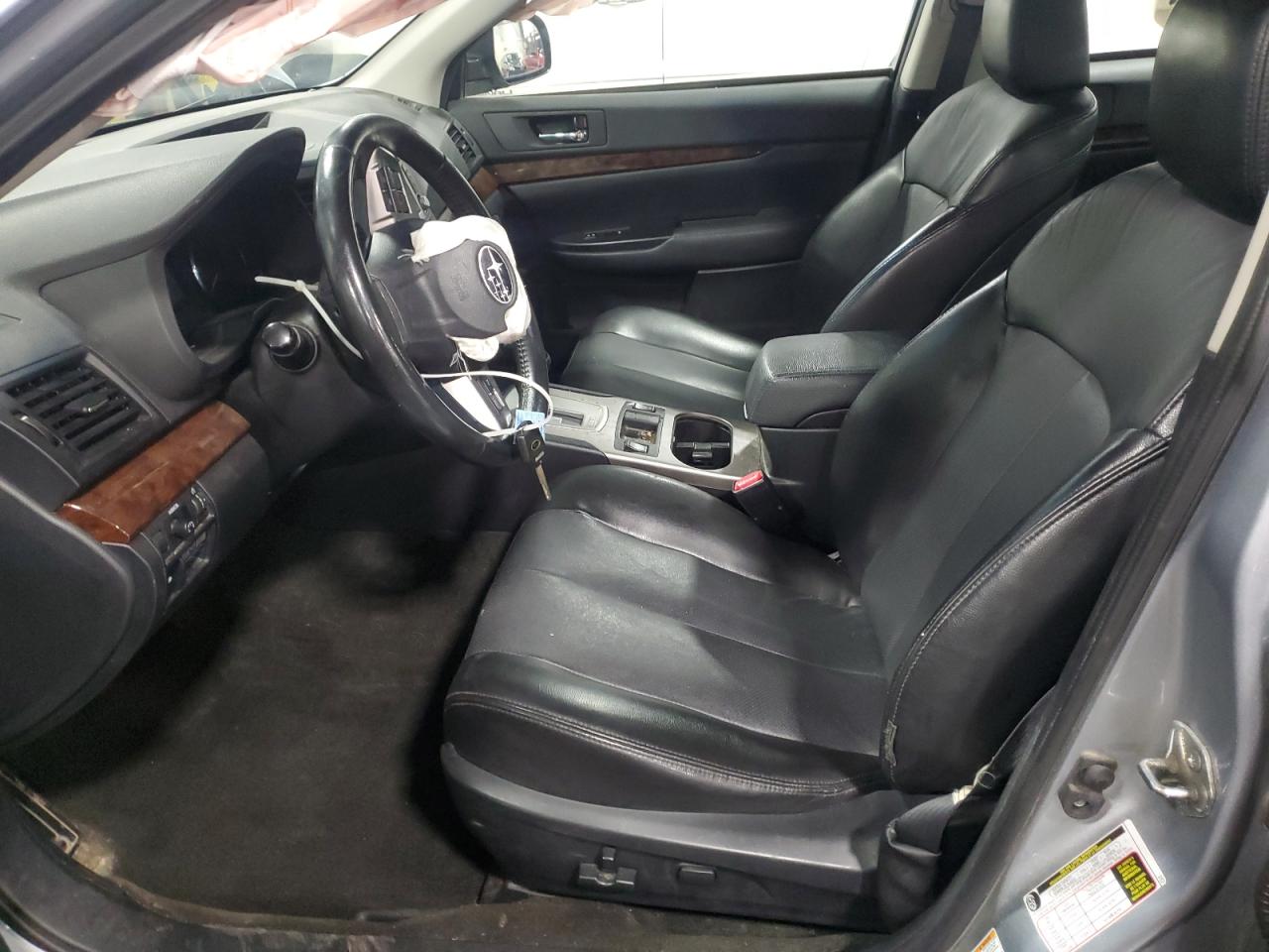 2014 Subaru Legacy 2.5I Limited VIN: 4S3BMBL62E3034617 Lot: 91409495