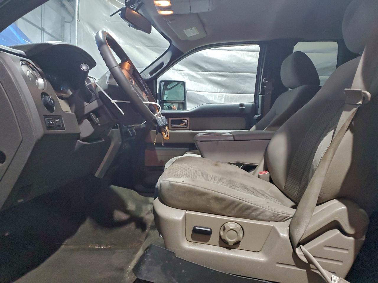 2010 Ford F150 Super Cab VIN: 1FTFX1EV5AFB30211 Lot: 93977475