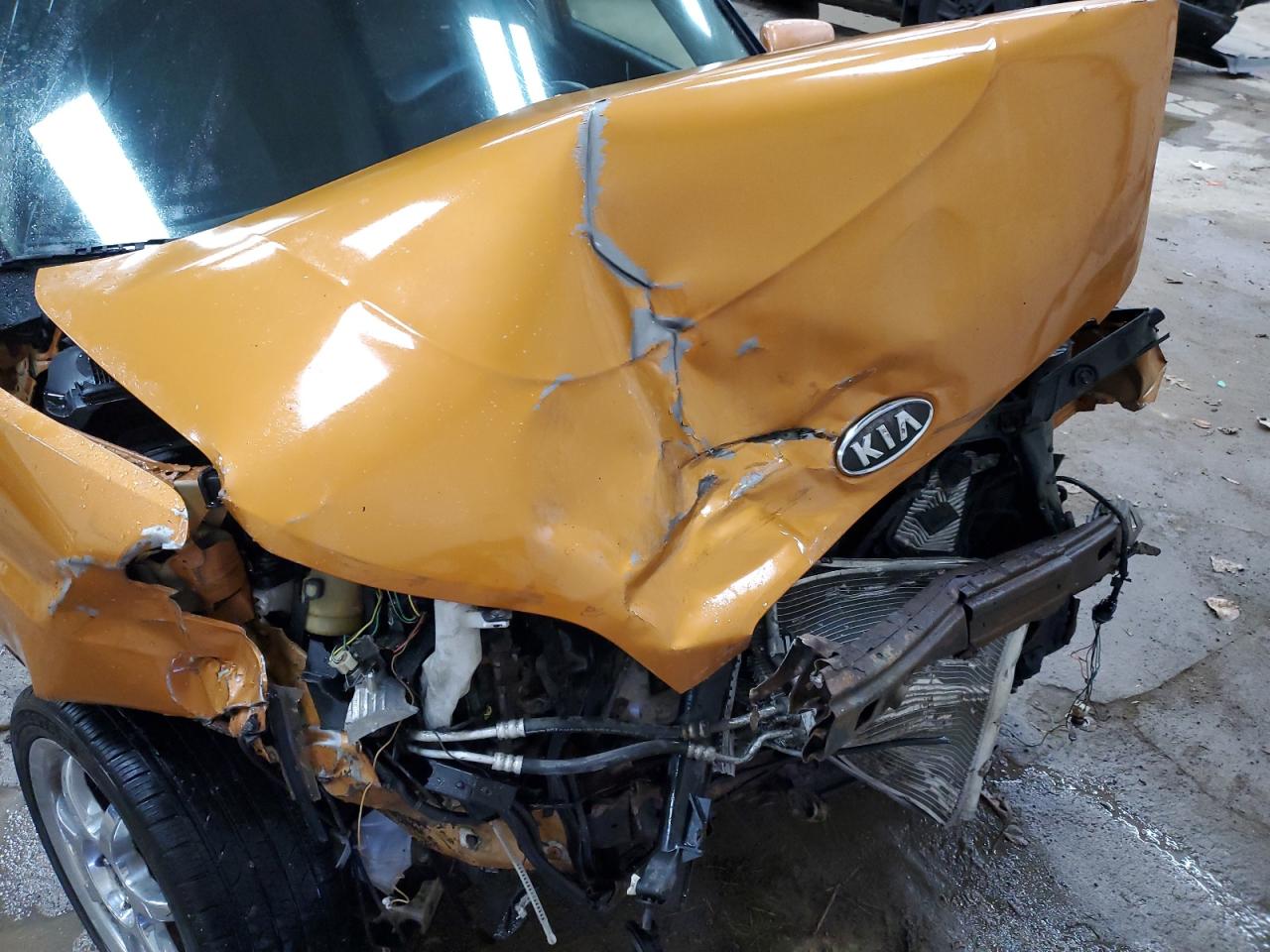 2011 Kia Soul + VIN: KNDJT2A26B7273123 Lot: 92653005