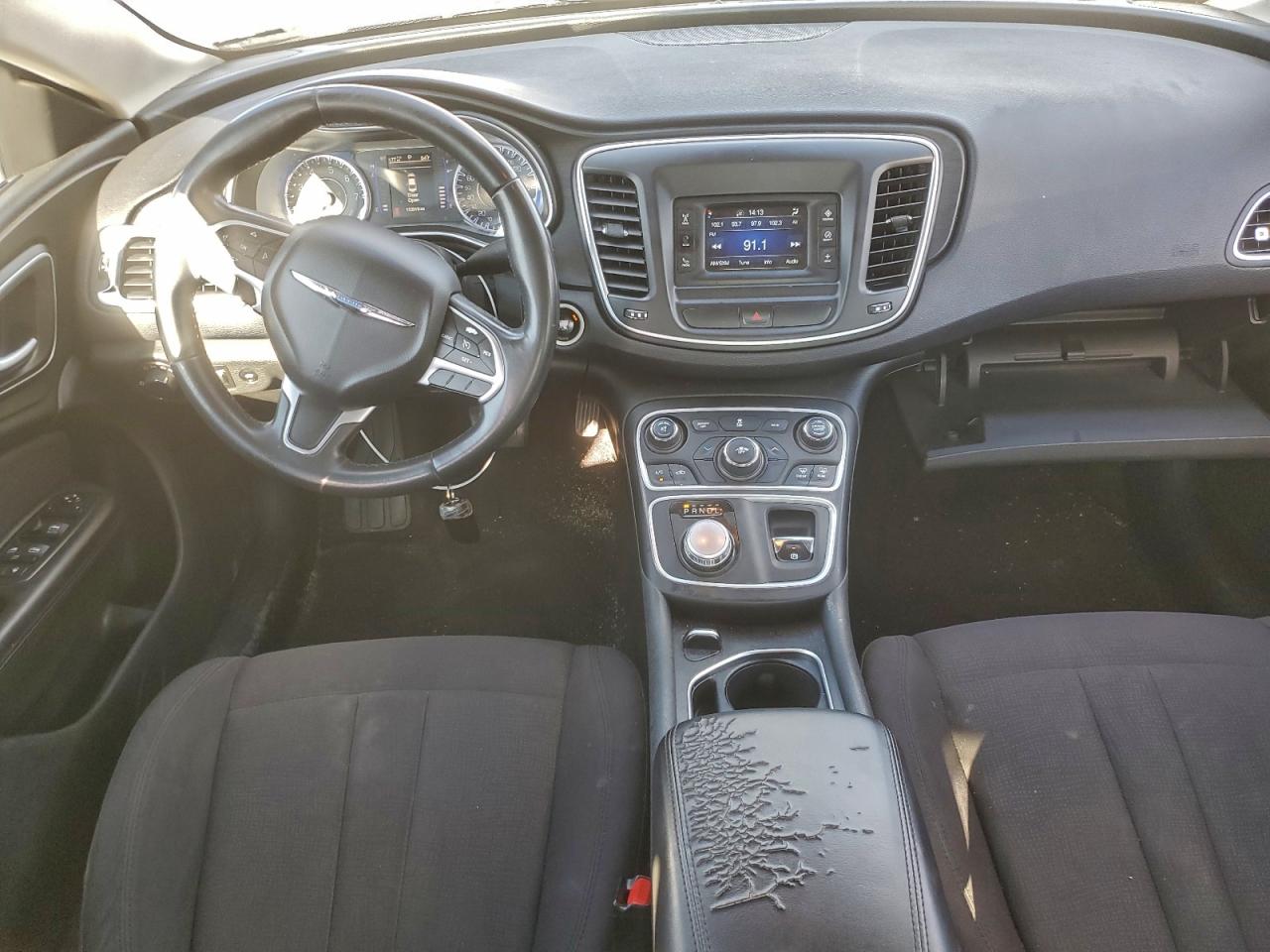 2015 Chrysler 200 Limited VIN: 1C3CCCAB6FN617134 Lot: 93397475