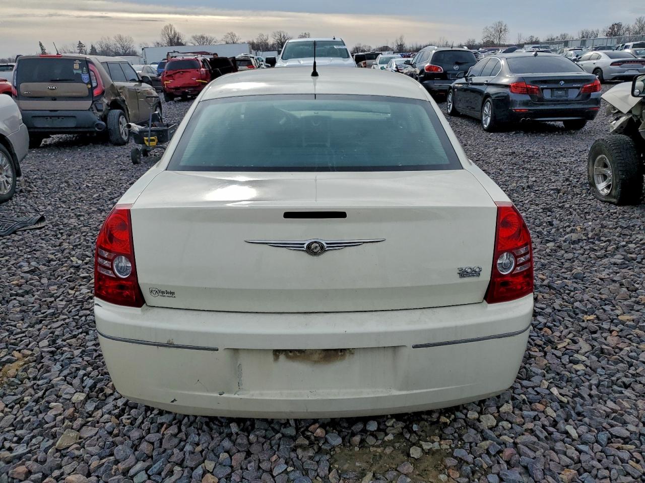 2008 Chrysler 300 Touring VIN: 2C3KA53G28H241923 Lot: 93913085