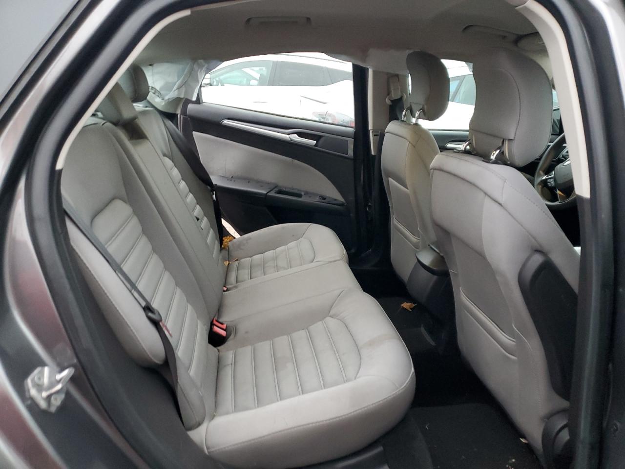 2014 Ford Fusion S VIN: 3FA6P0G7XER314745 Lot: 93241655