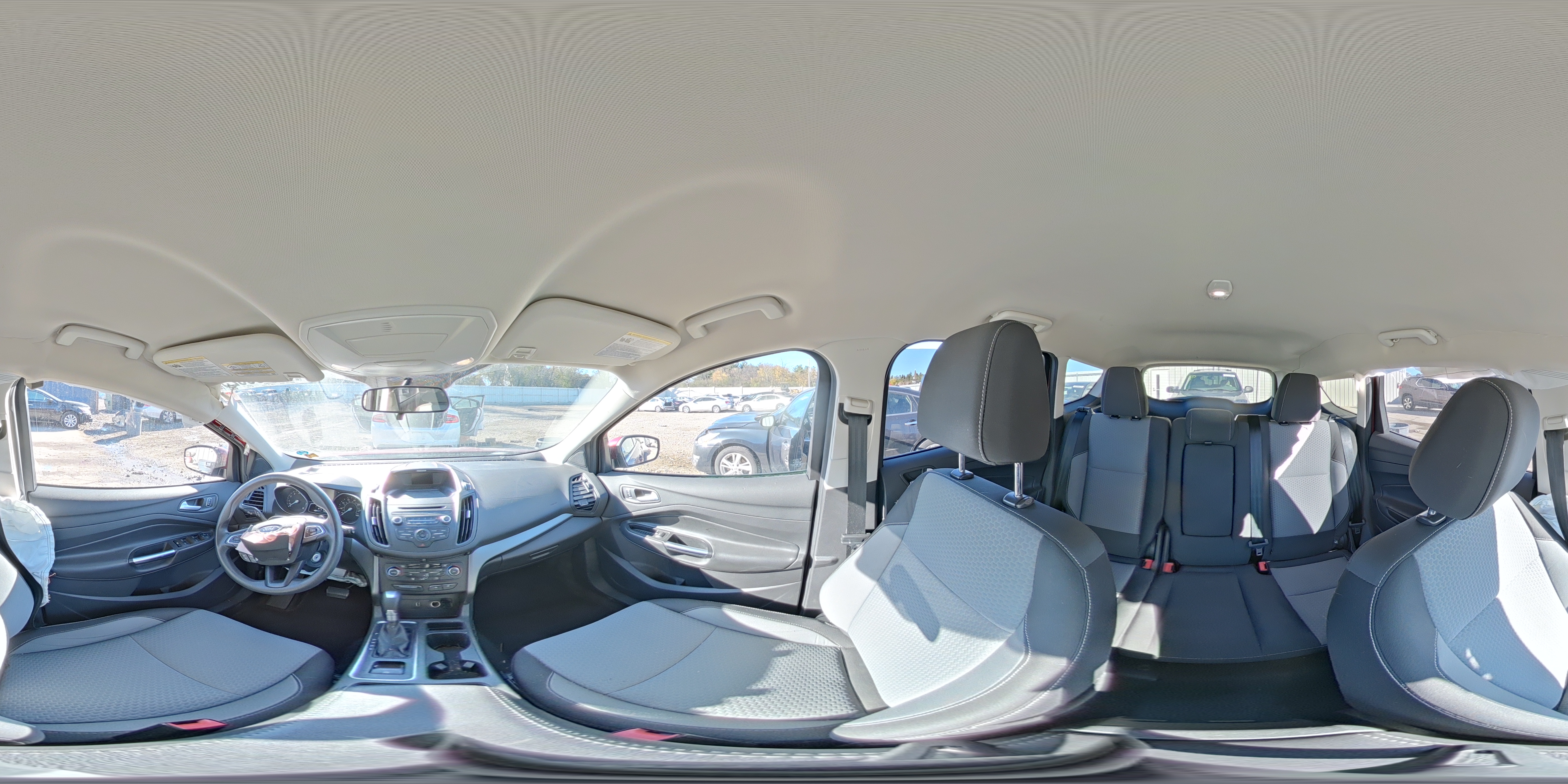 2017 Ford Escape Se VIN: 1FMCU9GD0HUB13302 Lot: 90933525