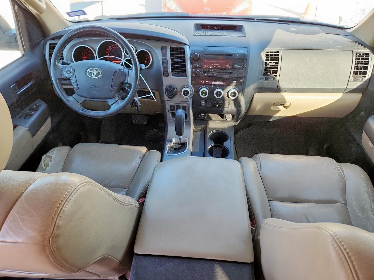 2012 Toyota Sequoia Sr5 VIN: 5TDZM5G11CS003739 Lot: 92390875