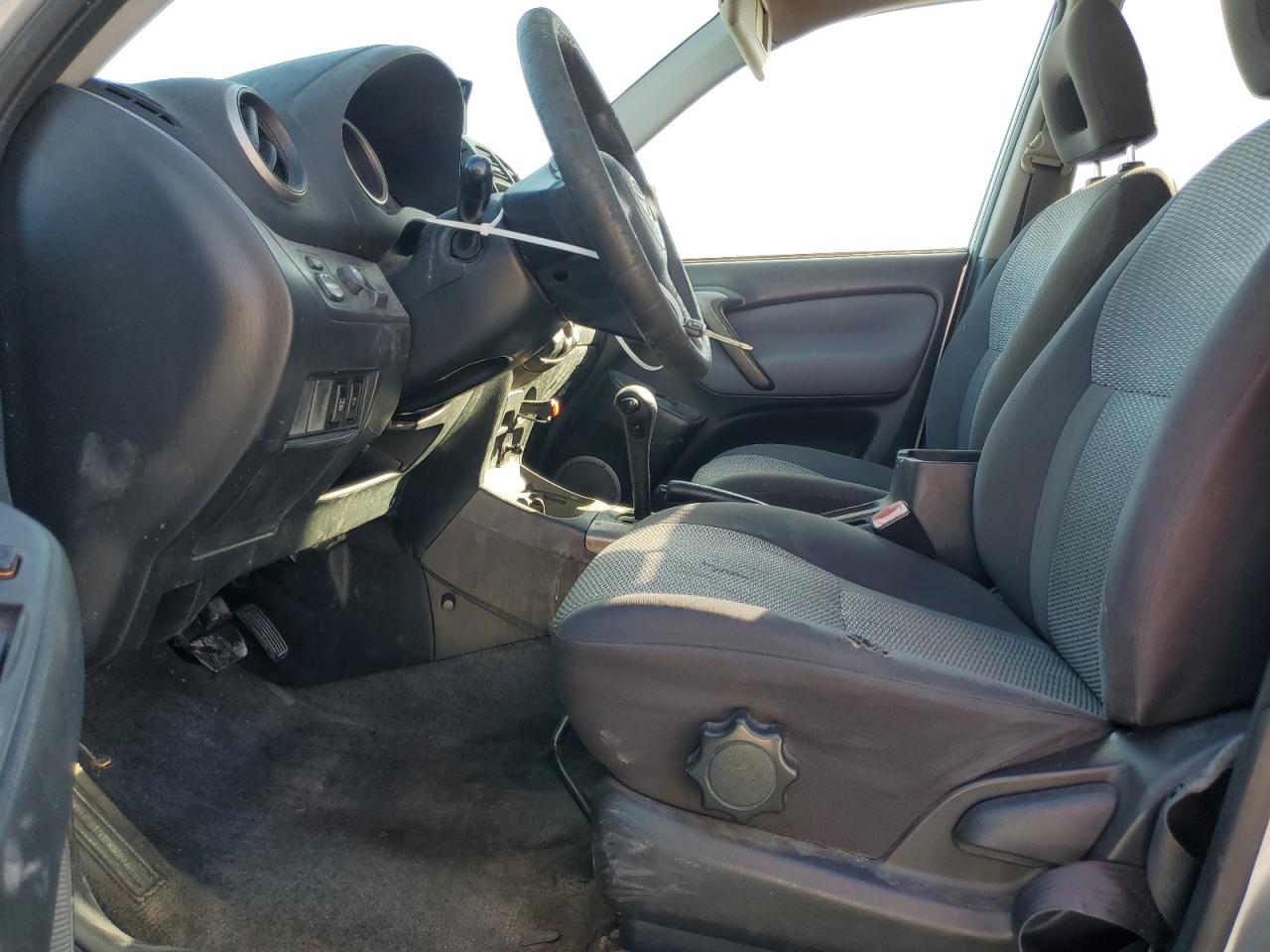 2004 Toyota Rav4 VIN: JTEGD20V140040910 Lot: 92737745