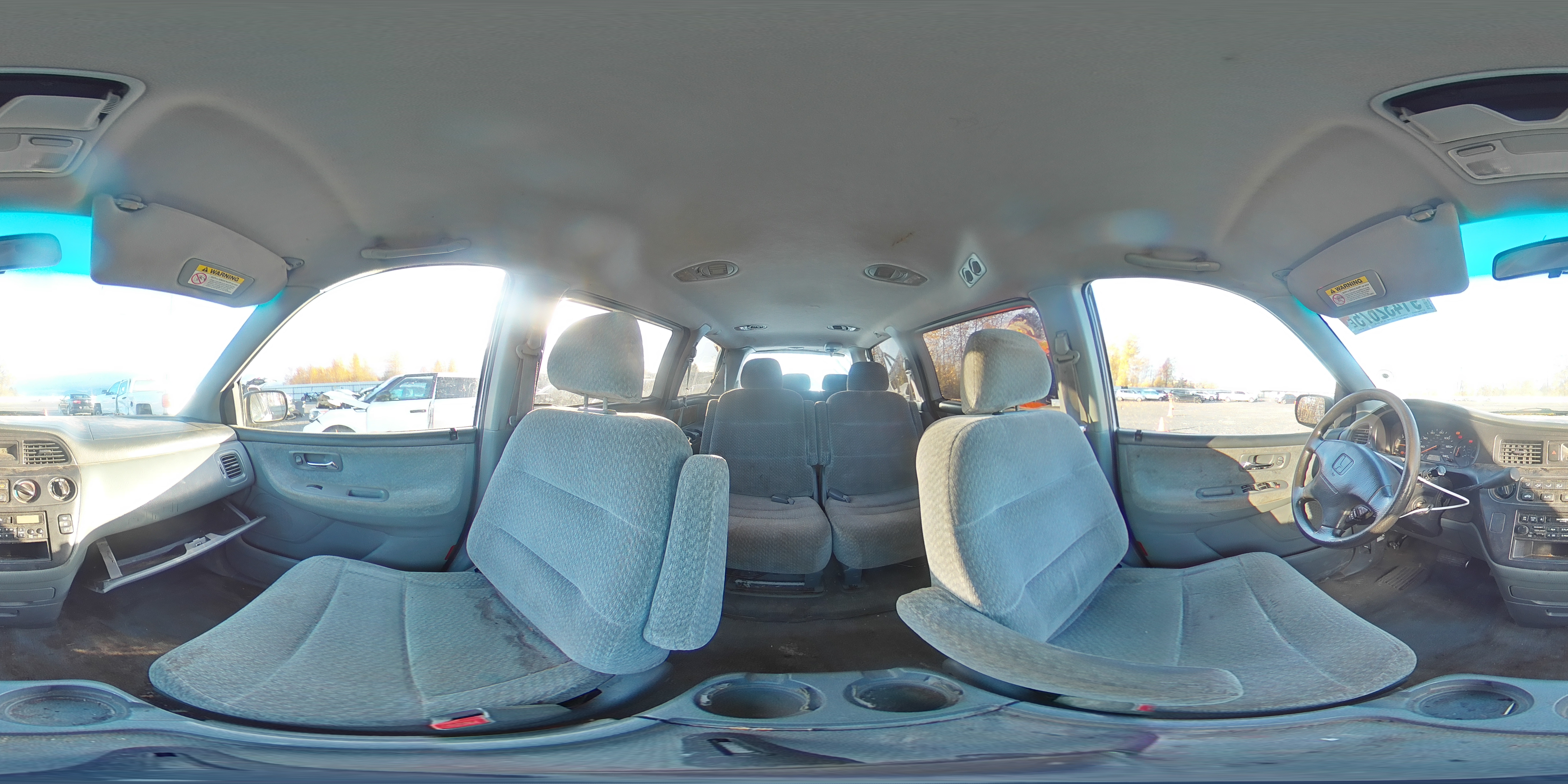 2000 Honda Odyssey Lx VIN: 2HKRL1850YH560166 Lot: 91432675