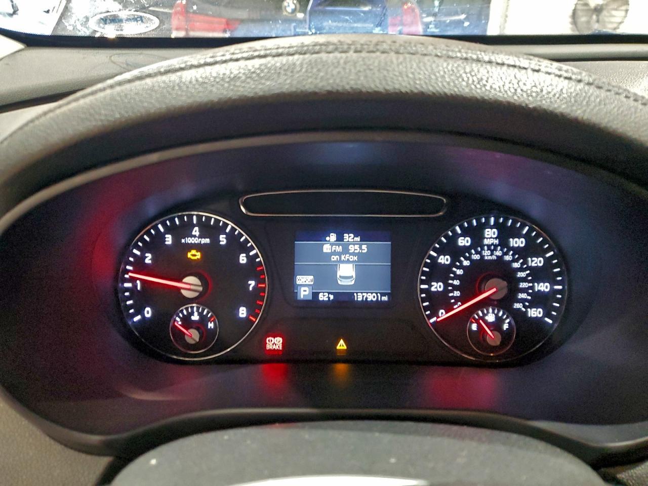 2019 Kia Sorento Lx VIN: 5XYPG4A59KG586352 Lot: 93672855