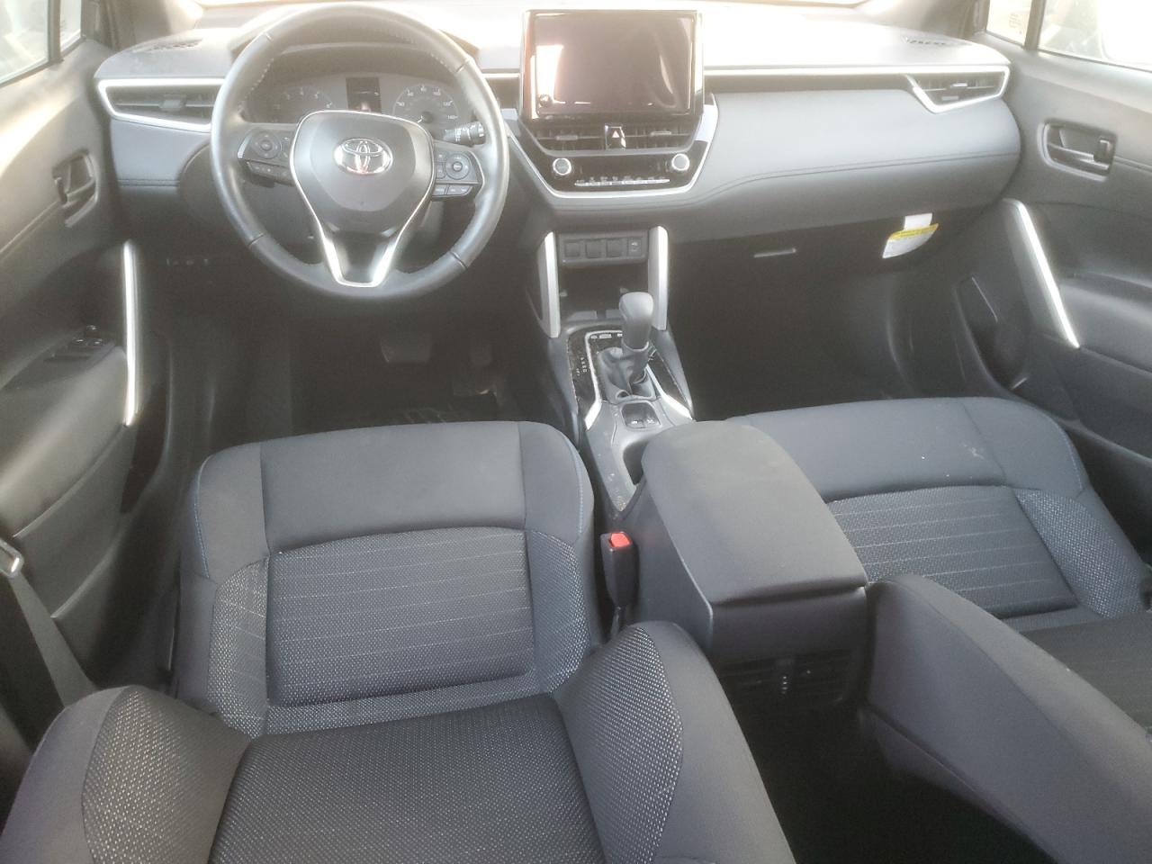 2024 Toyota Corolla Cross Se VIN: 7MUFBABG4RV044880 Lot: 92292865