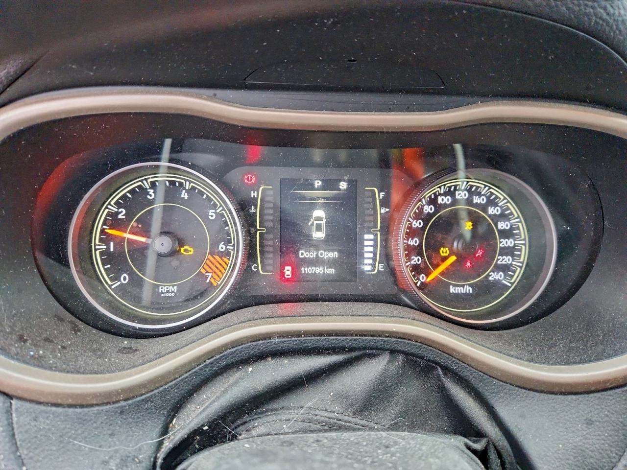 2015 Jeep Cherokee Sport VIN: 1C4PJLAB9FW631459 Lot: 93112865