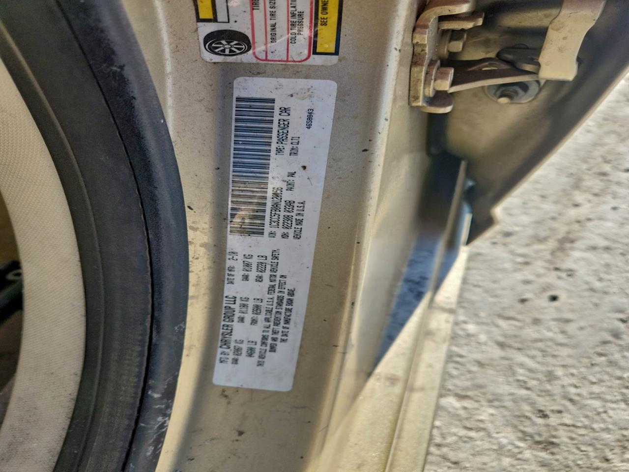 2010 Chrysler Sebring Limited VIN: 1C3CC5FB0AN120156 Lot: 94501235