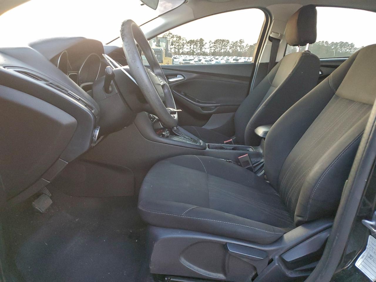 2016 Ford Focus Se VIN: 1FADP3F2XGL271671 Lot: 94609625