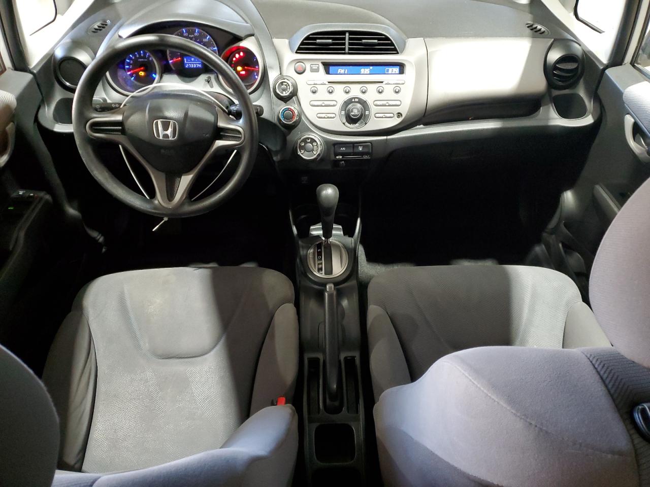 2010 Honda Fit VIN: JHMGE8H21AS023604 Lot: 93044565