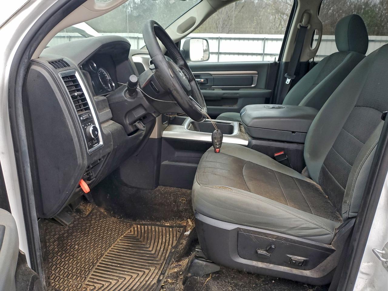 2016 Ram 1500 Slt VIN: 1C6RR6LTXGS242905 Lot: 94335415