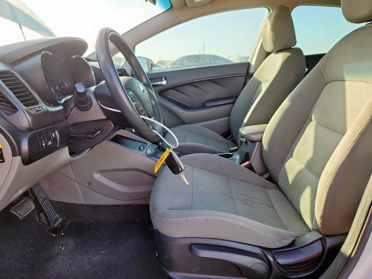 2016 Kia Forte Lx VIN: KNAFK4A63G5468667 Lot: 92697075