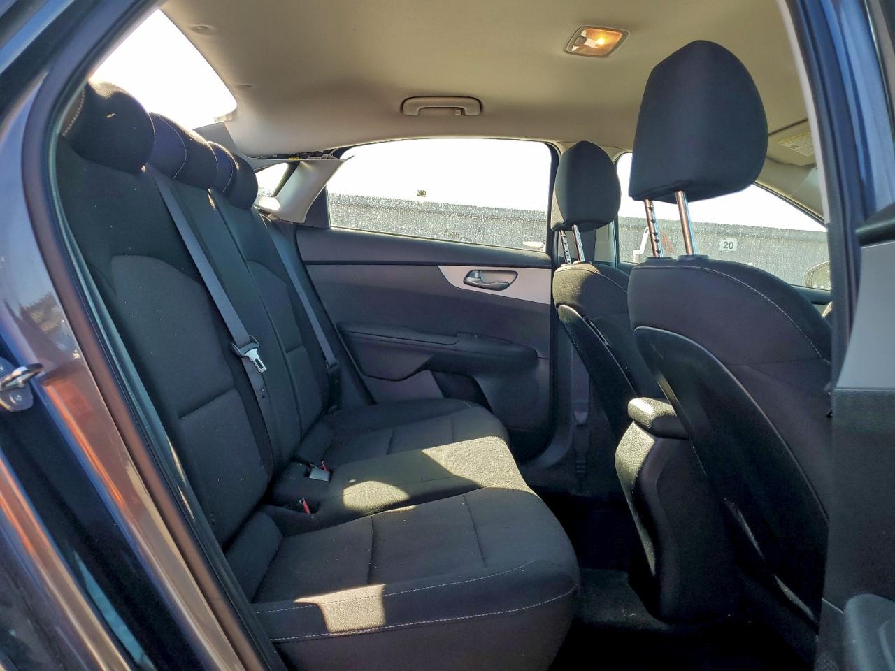 2023 Kia Forte Lx VIN: 3KPF24AD9PE686828 Lot: 91437025