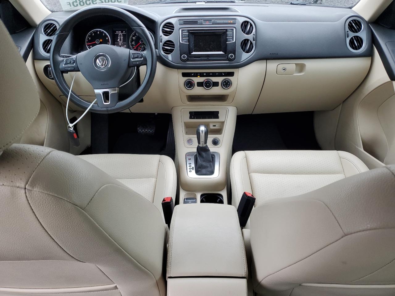 2016 Volkswagen Tiguan S VIN: WVGBV7AX8GW553836 Lot: 93029585