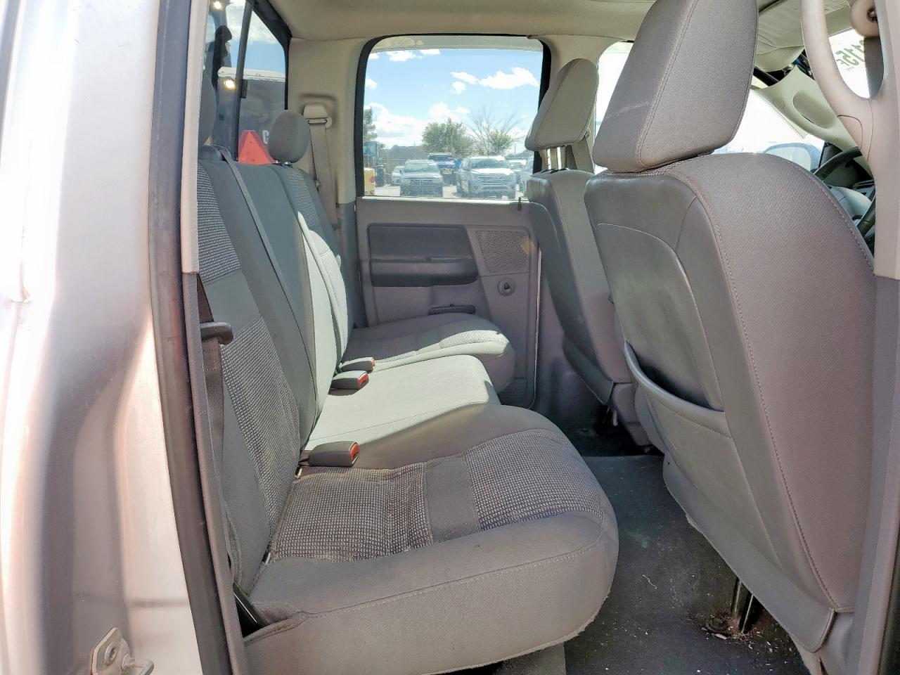 2008 Dodge Ram 1500 St VIN: 1D7HU18208S600493 Lot: 93869115