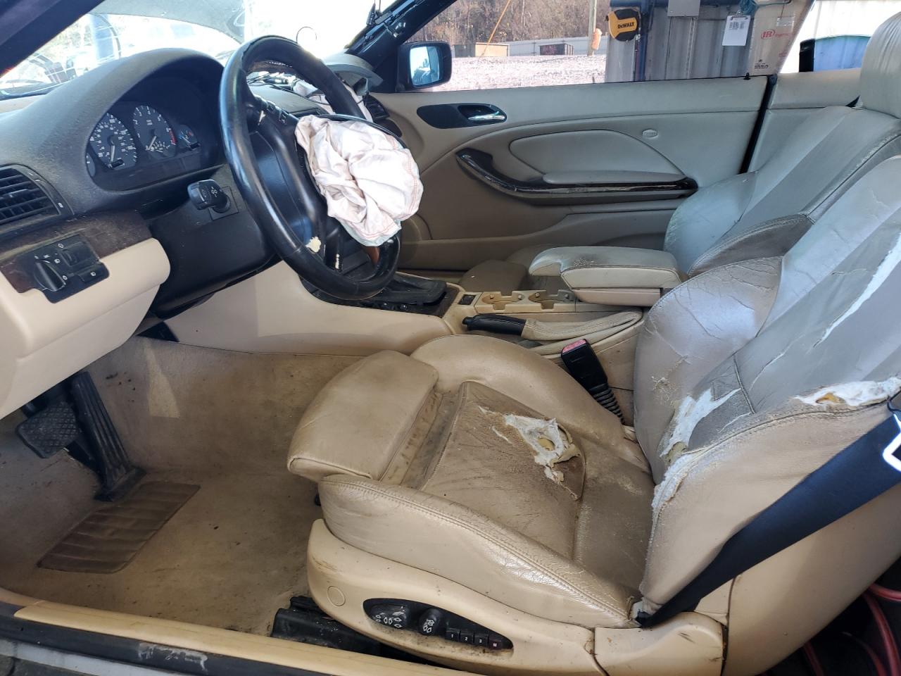 2001 BMW 325 Ci VIN: WBABS33461JY57886 Lot: 92257905