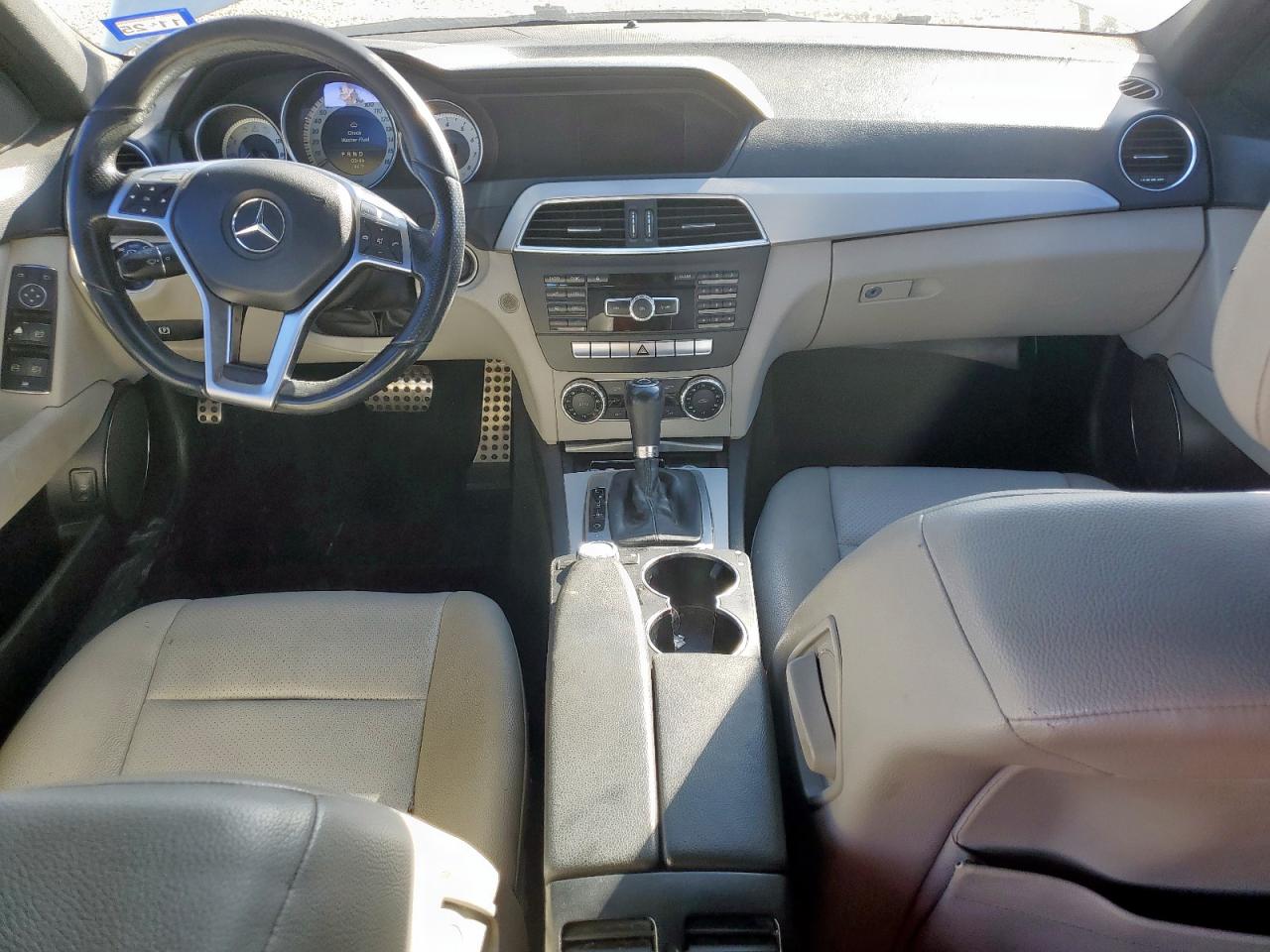 2012 Mercedes-Benz C 250 VIN: WDDGF4HB3CR240241 Lot: 87241535