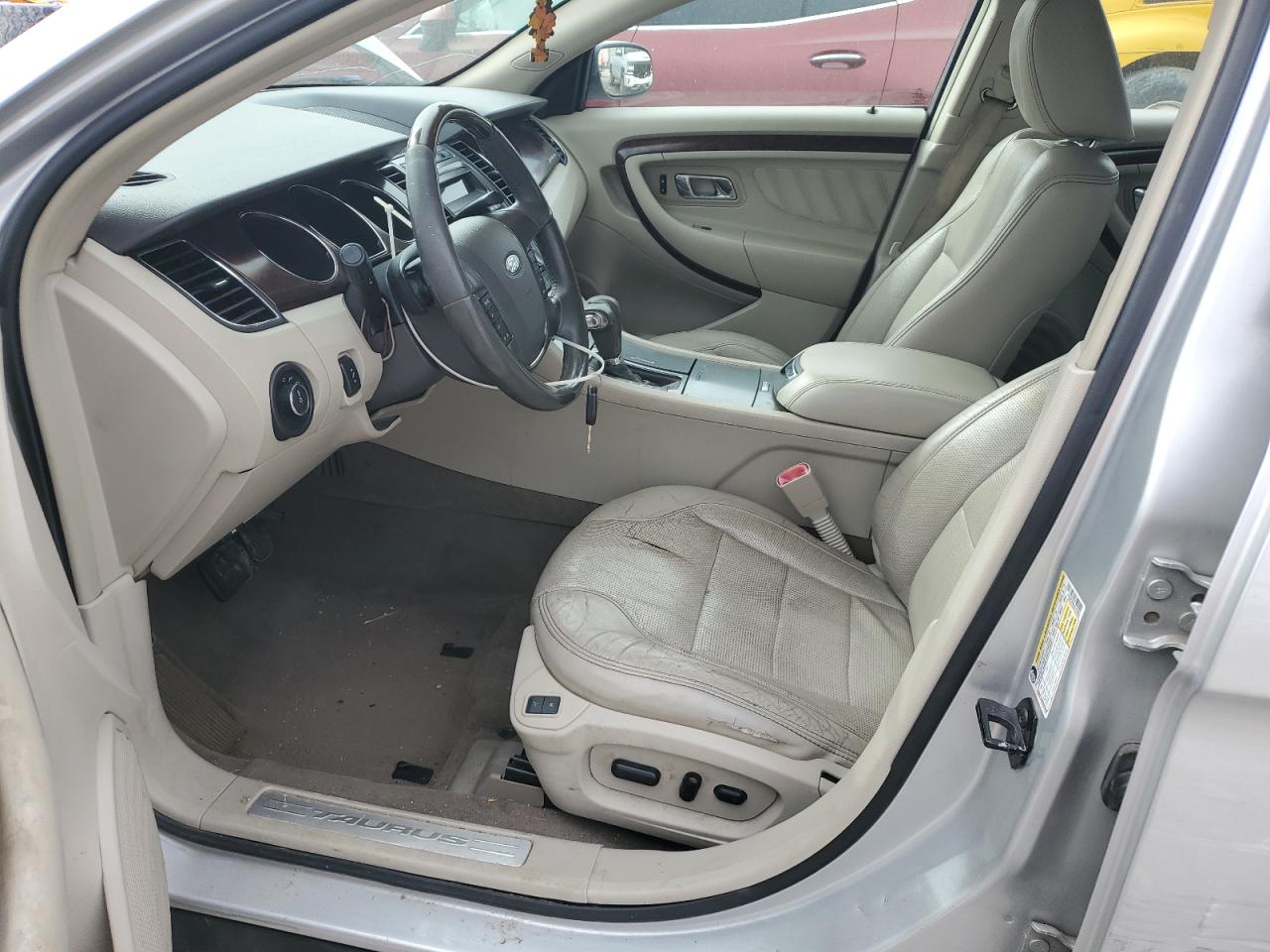 2010 Ford Taurus Limited VIN: 1FAHP2FW9AG125650 Lot: 90714735