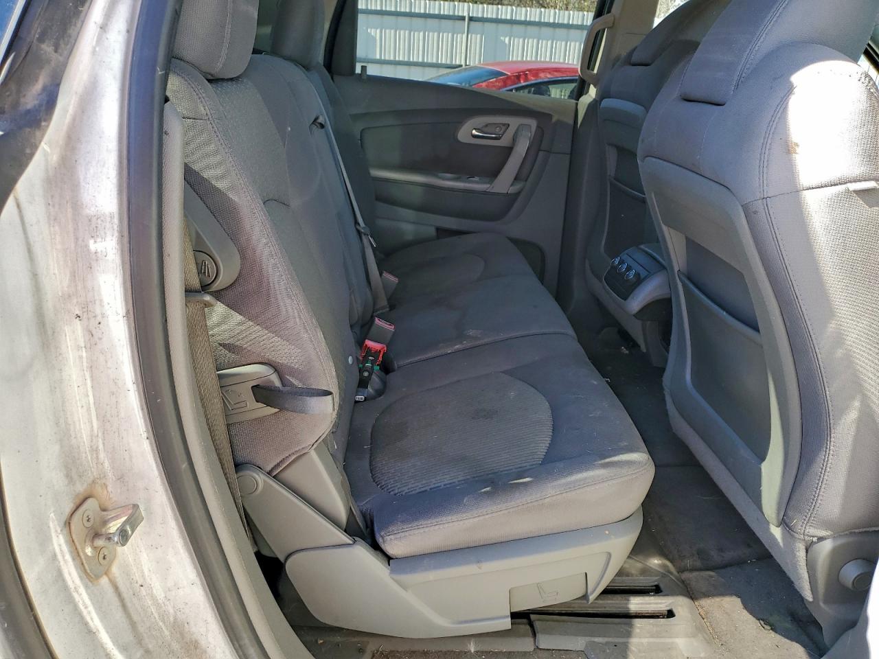 2010 Chevrolet Traverse Ls VIN: 1GNLREED0AS117926 Lot: 94509335