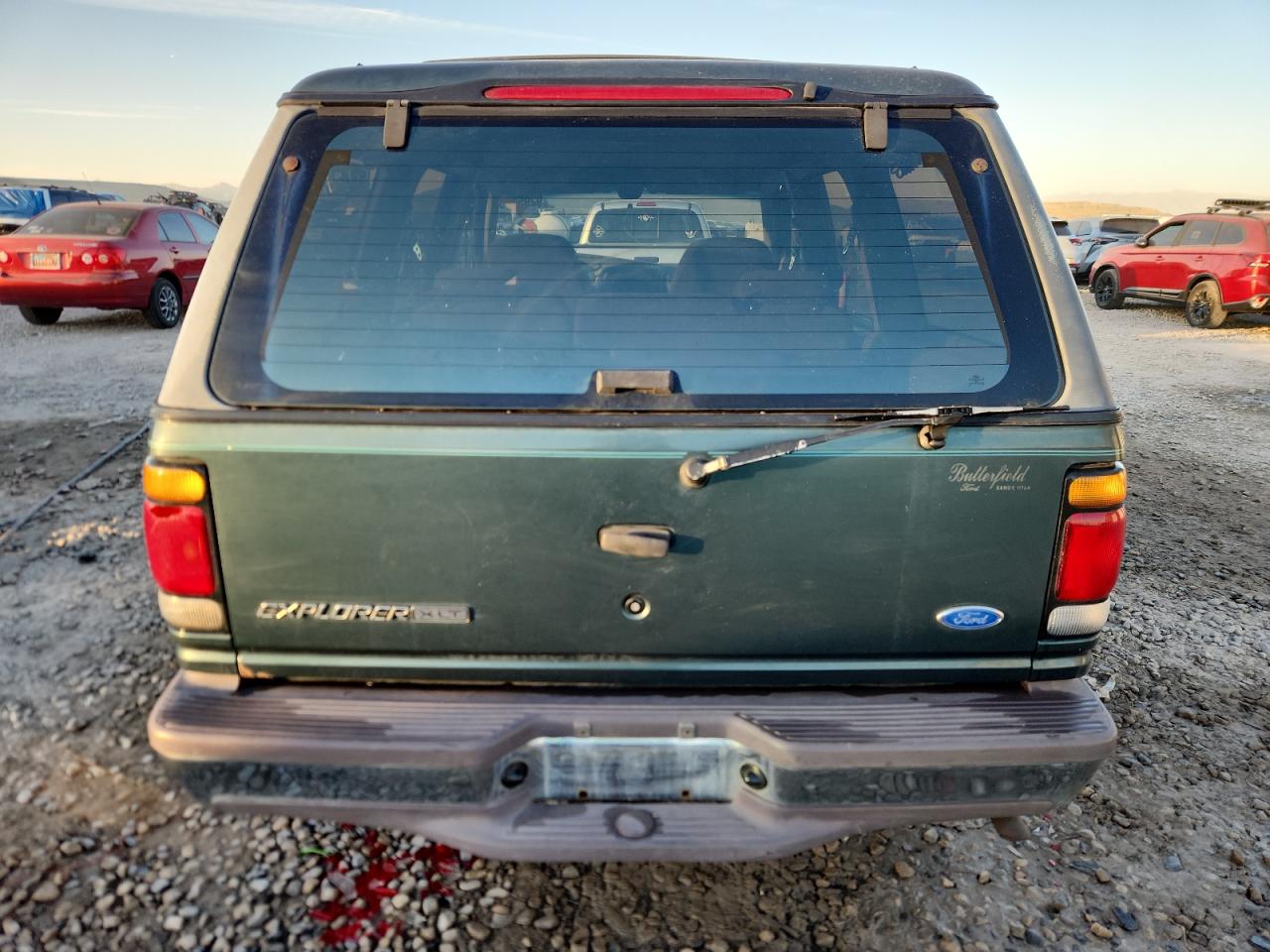 1995 Ford Explorer VIN: 1FMDU32X1SZB86398 Lot: 92958065