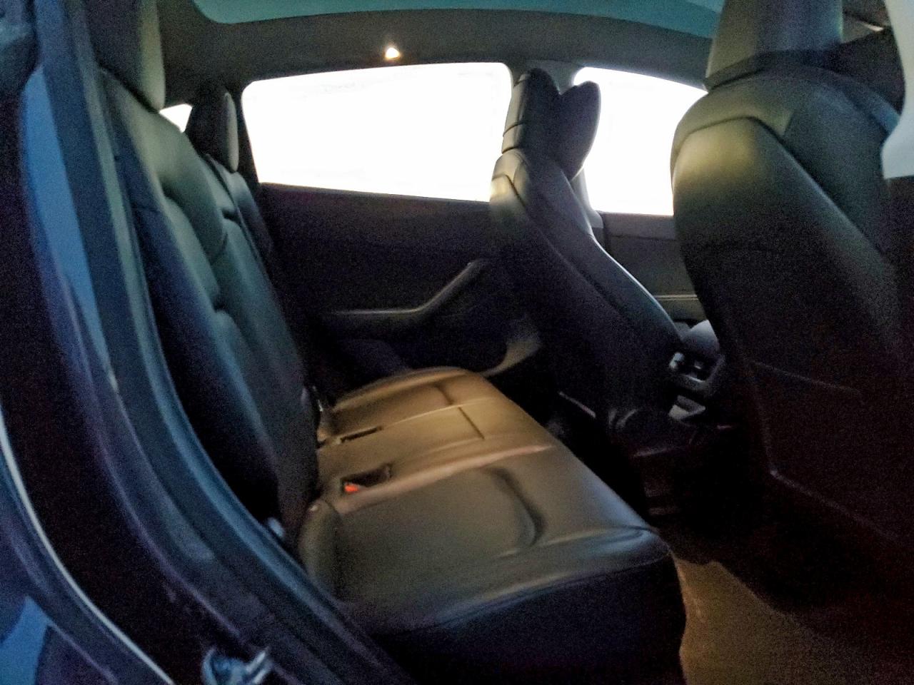 2021 Tesla Model Y VIN: 5YJYGDEE8MF068354 Lot: 94298045