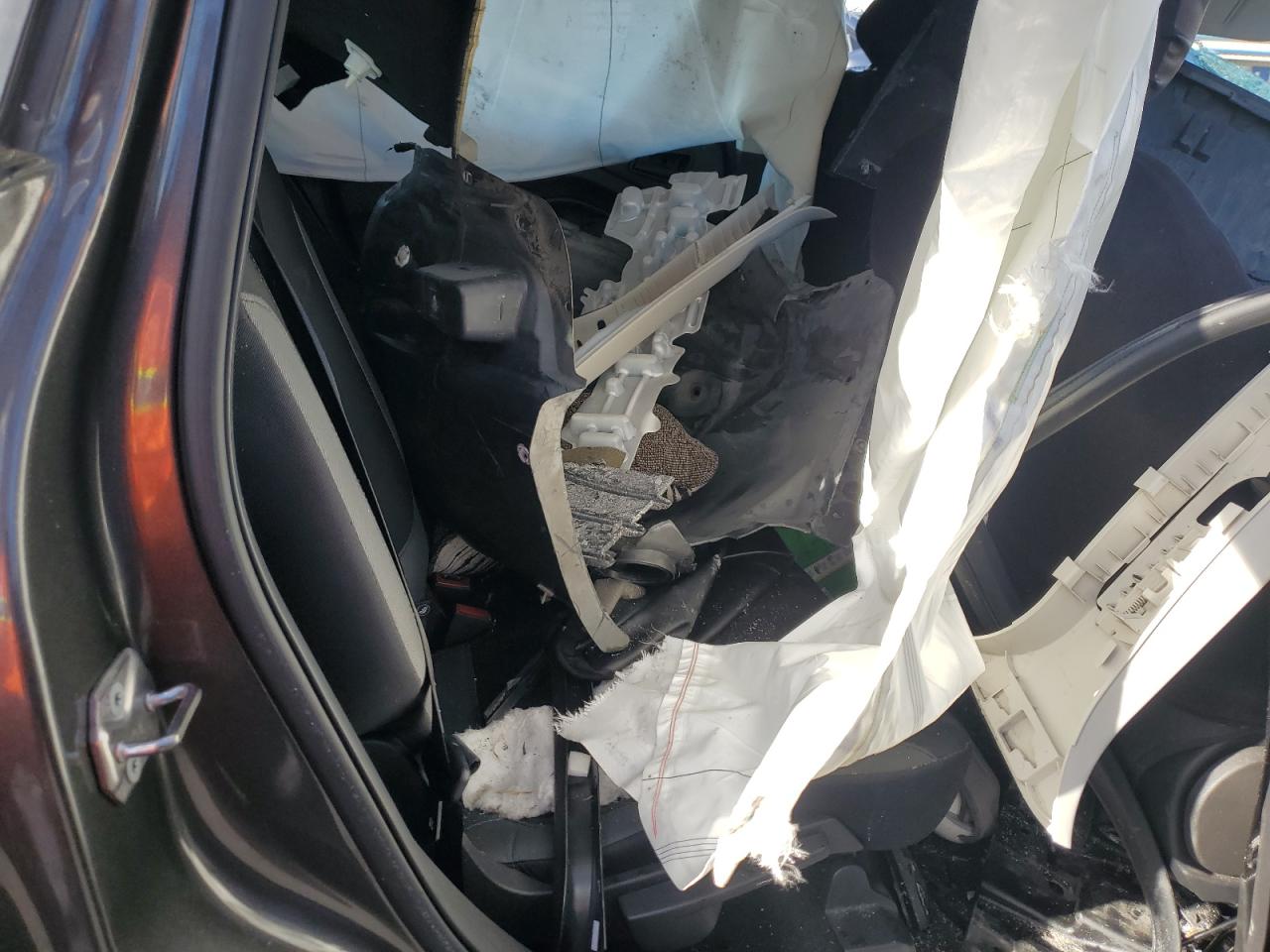 2015 Ford Escape S VIN: 1FMCU0F76FUB63383 Lot: 91638735